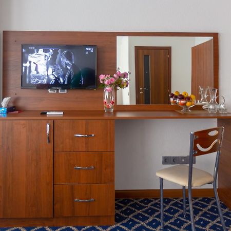 Demir Yol Plaza Hotel Baku Ngoại thất bức ảnh