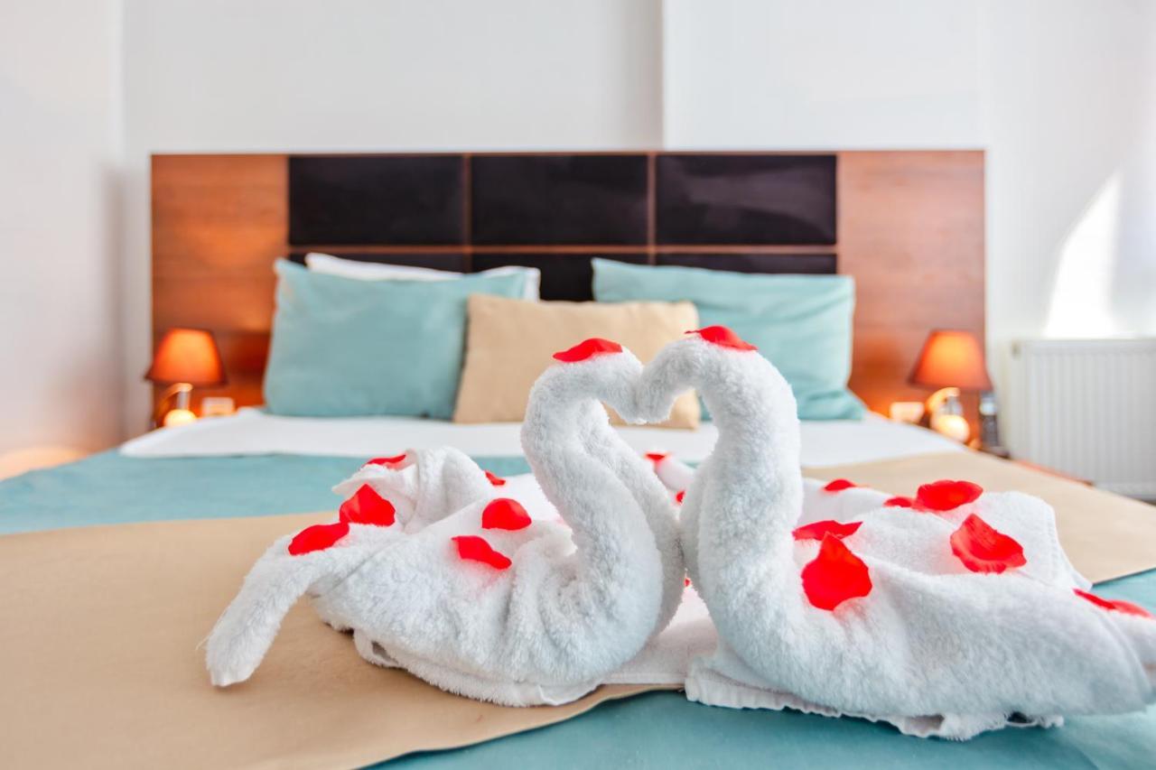 Demir Yol Plaza Hotel Baku Ngoại thất bức ảnh